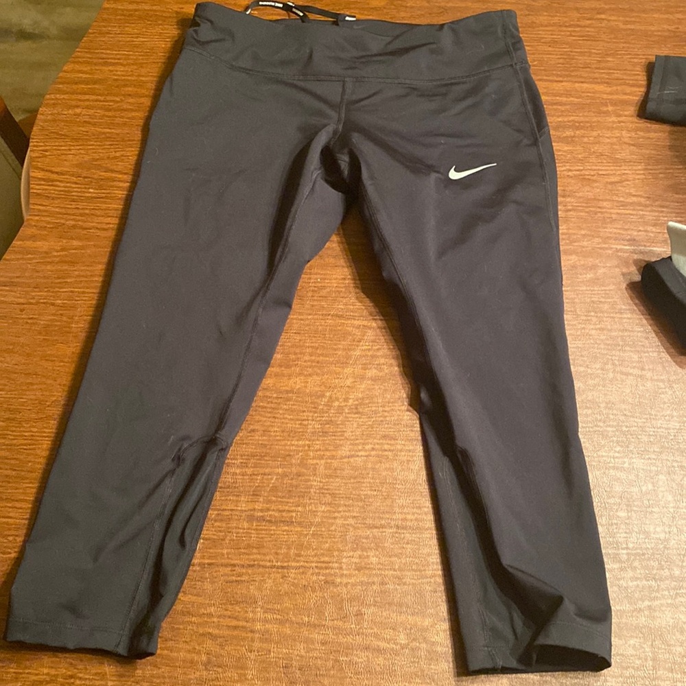 Nike running leggings Capri -L